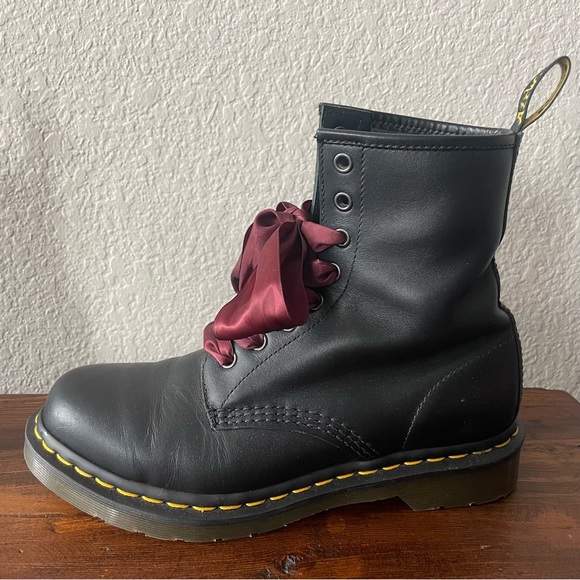 Black Dr Martens combat boots with crimson laces - Picture 3 of 10